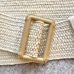 Stretching raffia belt with leather buckle of Zimmermann style neutral color